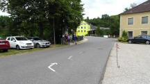  Blick auf die Wanderstrecke beim Start in Gassen 