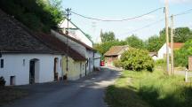  Blick auf die Wanderstrecke im Polstergraben 