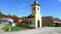  Blick zur Ortskapelle Thallern 